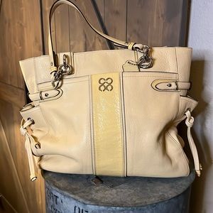 Coach shoulder bag.